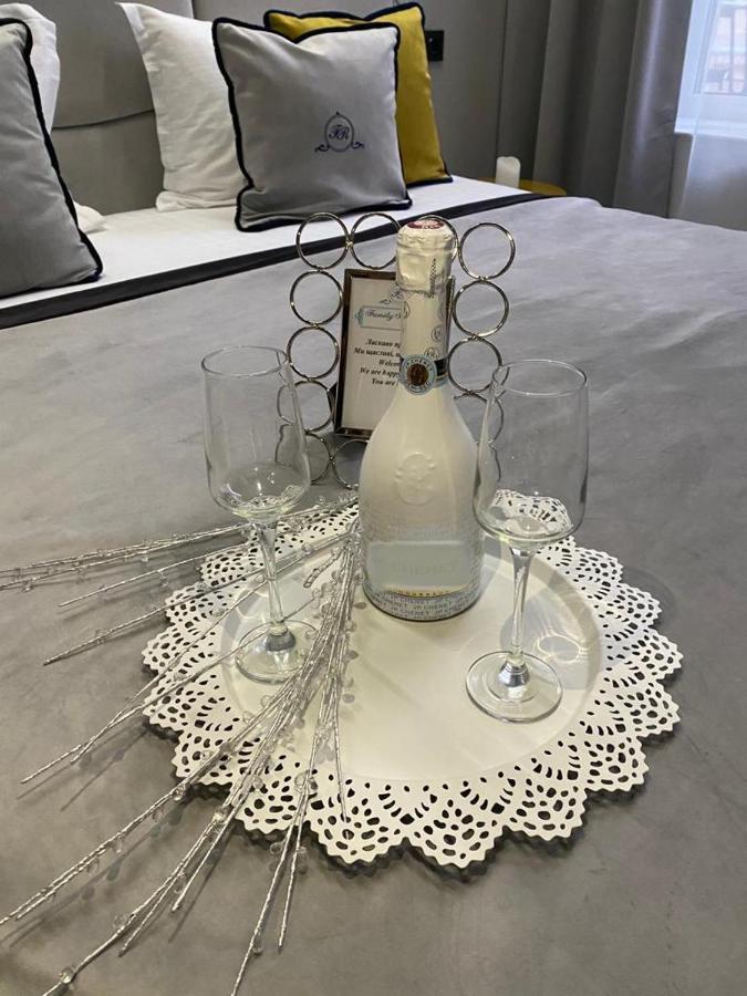 Family Residence Boutique Apartments Львів Екстер'єр фото