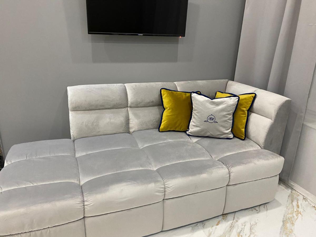 Family Residence Boutique Apartments Львів Екстер'єр фото